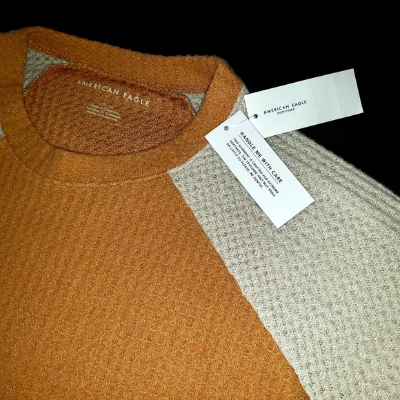 NWT---A.E.O (S) TAN WAFFLE LONG SLEEVES - Picture 3 of 8